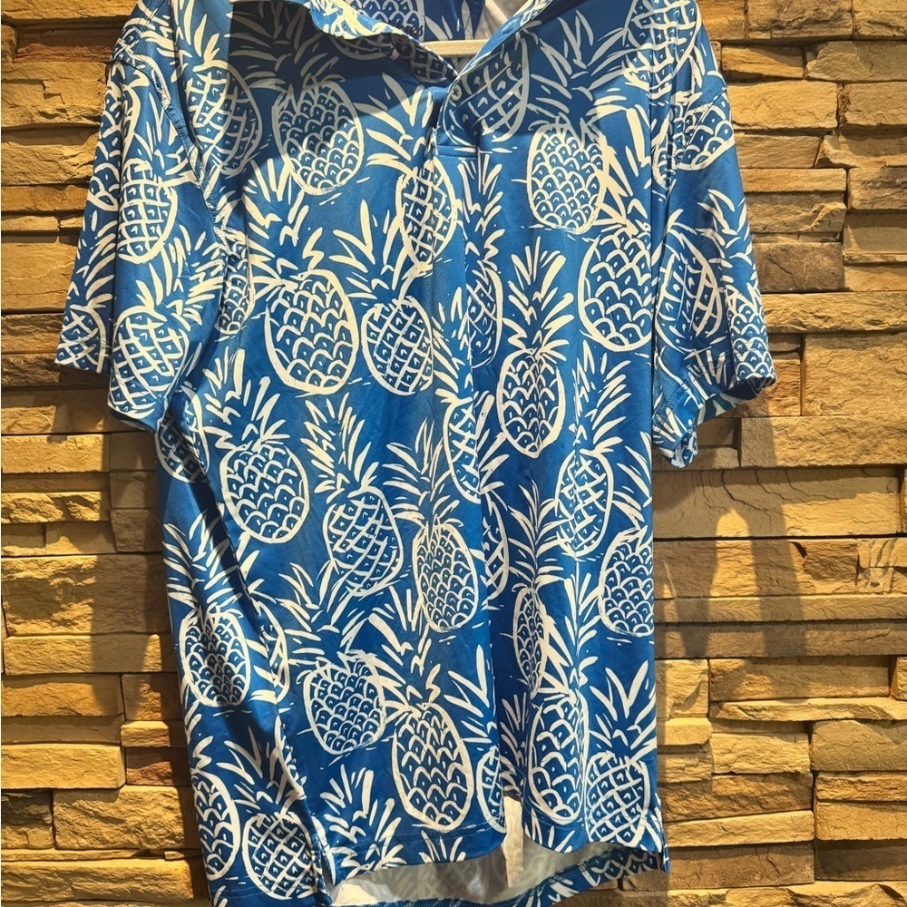 Chubbies Men's Size Large
Lightweight "The Thigh Napple"
Performance Polo 582241